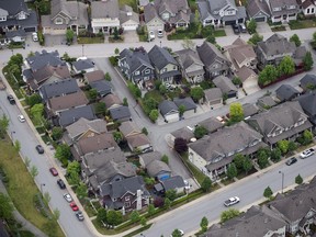 Mortgage Wars Looming as Some Canadians Take Advantage of Lower Interest Rates